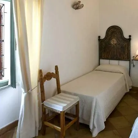 Sleeps 6 Pool Air Con Wifi Villa